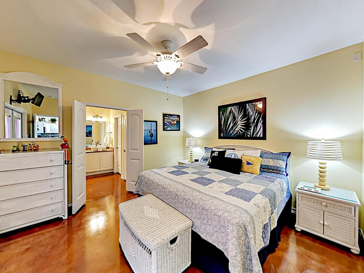 Sail Away At Pirate'S Bay Unit 113 Apartment Port Aransas Exterior photo